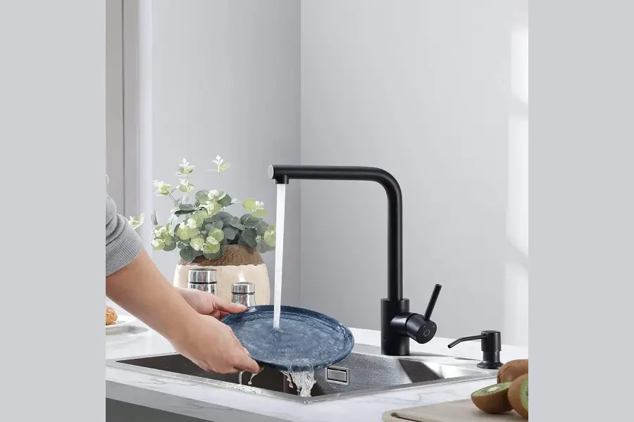 cocina griferia negra